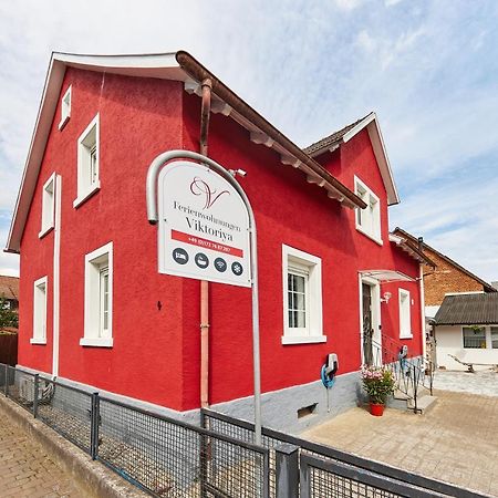 Gaestehaus Viktoriya Nur Wenige Minuten Zum Europa-Park Rust Exterior photo